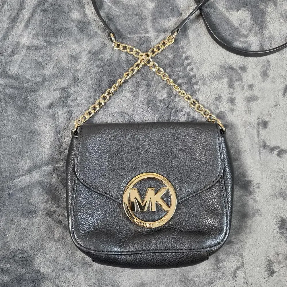 MICHAEL KORS Fulton Solid Black Pebbled Leather East West Crossbody Bag MK Flap